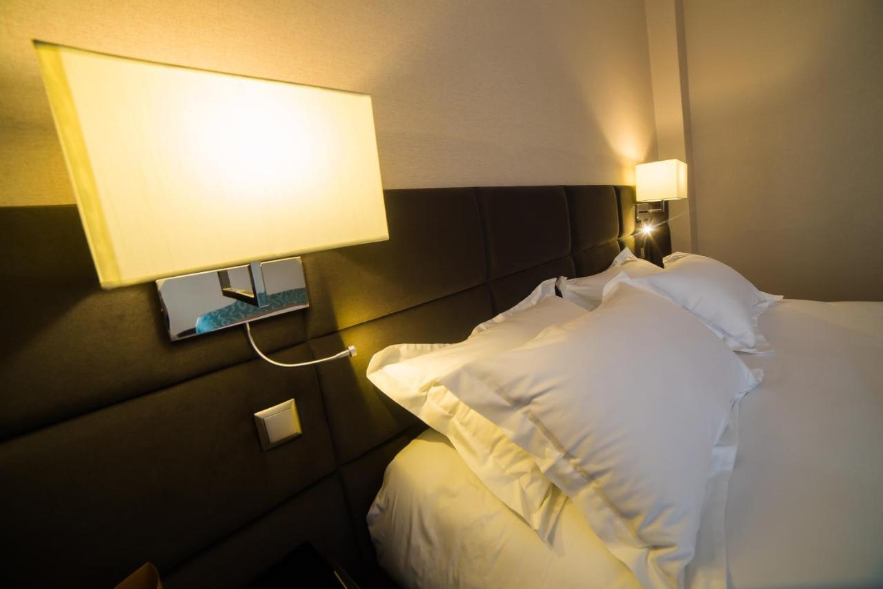 Golden Hotel Μπισκέκ Εξωτερικό φωτογραφία